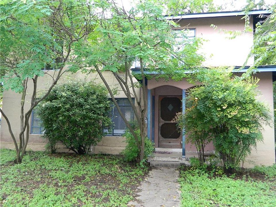 1st image of 4005 Maplewood Ave #A