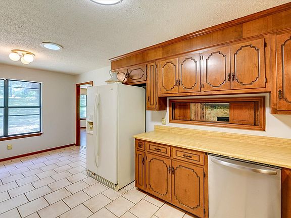 5th image of 114 Creek Stone Dr