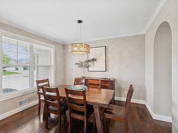 5th image of 7317 103rd Ave N