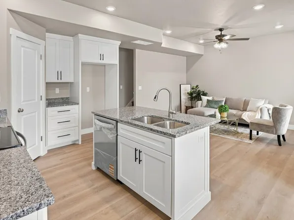 808 S 270 E #26, Smithfield, UT 84335