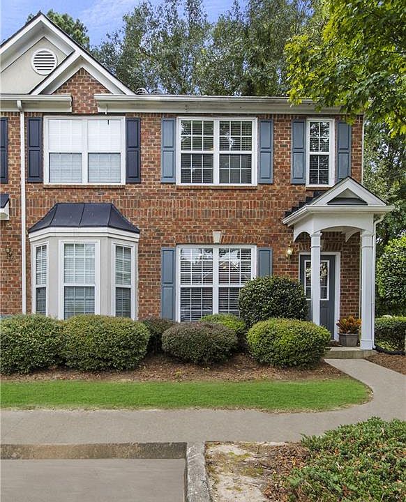 1st image of 1575 Cove Creek Cir