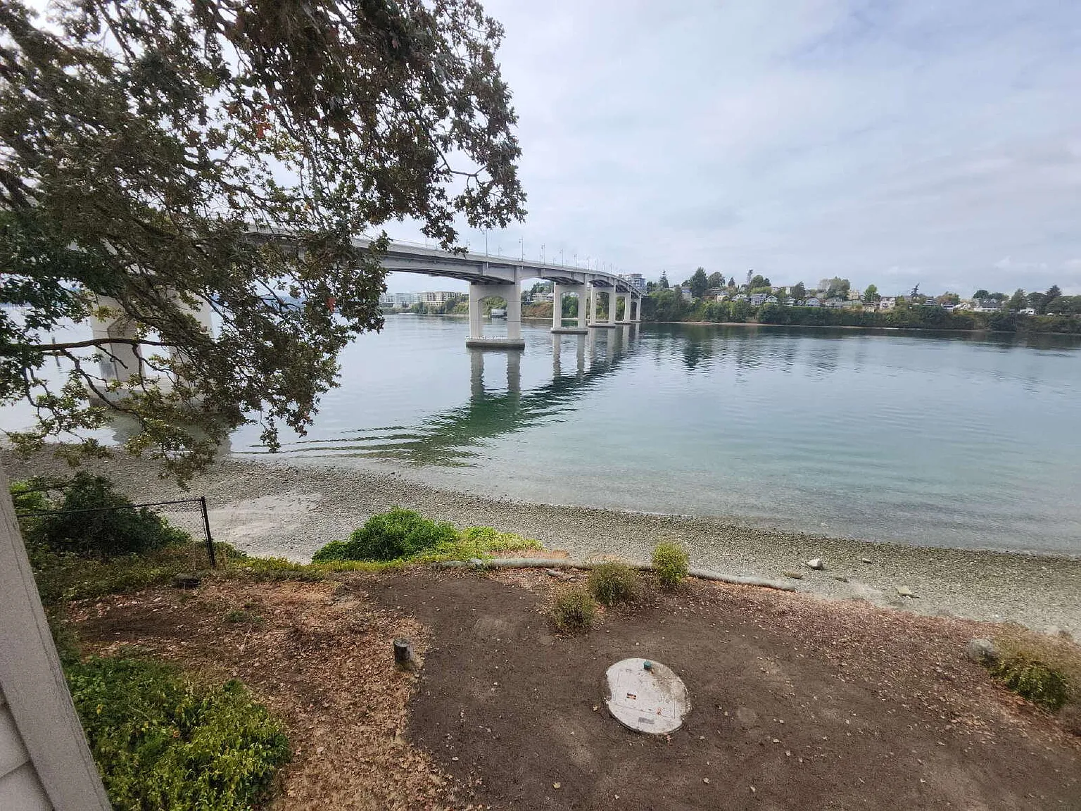 2 bed, 1.0 bath, 900 sqft, $1,800 — Photo 1
