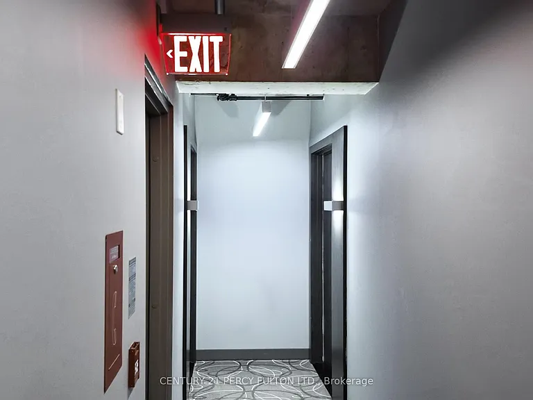 11 Charlotte St #1707 — Photo 35