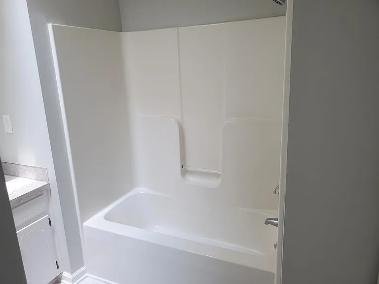 2315 Vineyard Dr #B4 — Photo 28