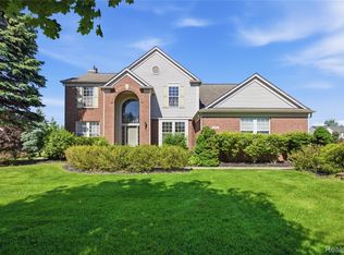 496 Pleasant Ridge Dr, Canton, MI 48188