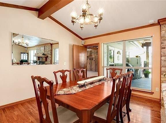 5th image of 3724 Carrie Ln