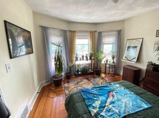 25 Jay St APT 2, Somerville, MA 02144