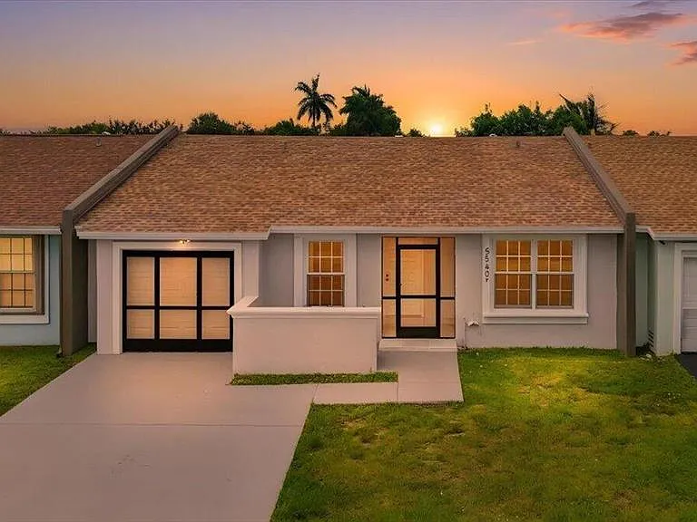 5540 Lakewood Cir S — Photo 1