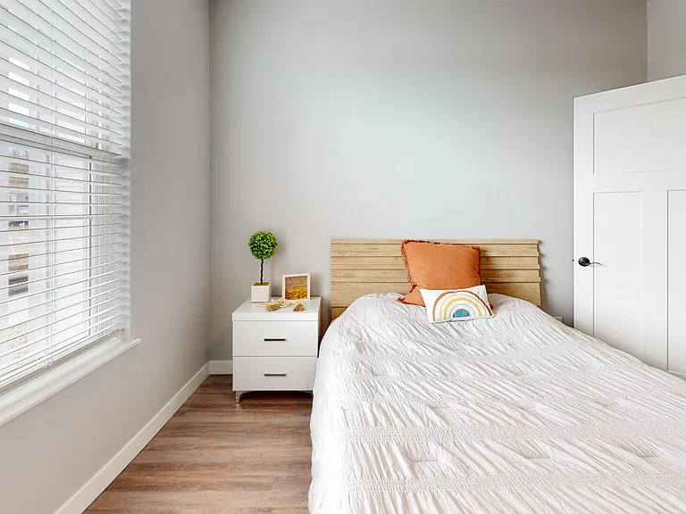624 Autumn Wood Pkwy — Photo 31