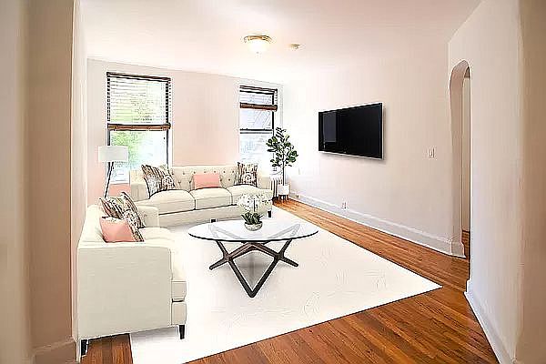 1st image of 343 1st Ave #4