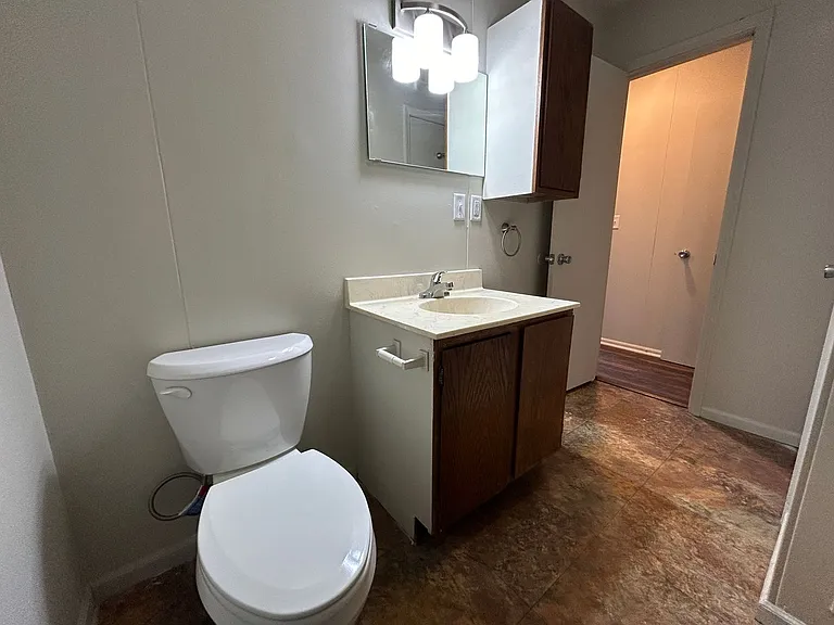 Brookside Apartments — Photo 14