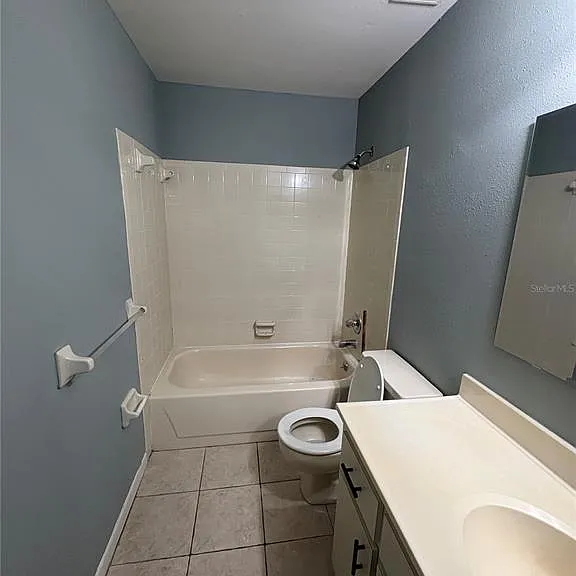 1017 Harden Ct — Photo 12