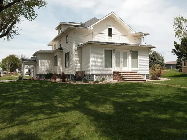 501 Pine St, Hospers, IA 51238