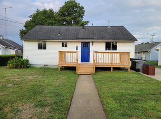 61 Newby Dr, Hampton, VA 23666