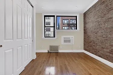 Rented by Cooper & Cooper Real Estate