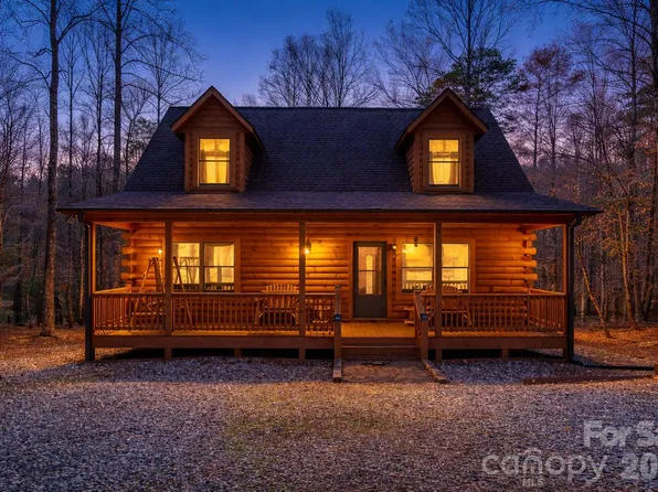 130 S Chatem Ct, Union Mills, NC 28167