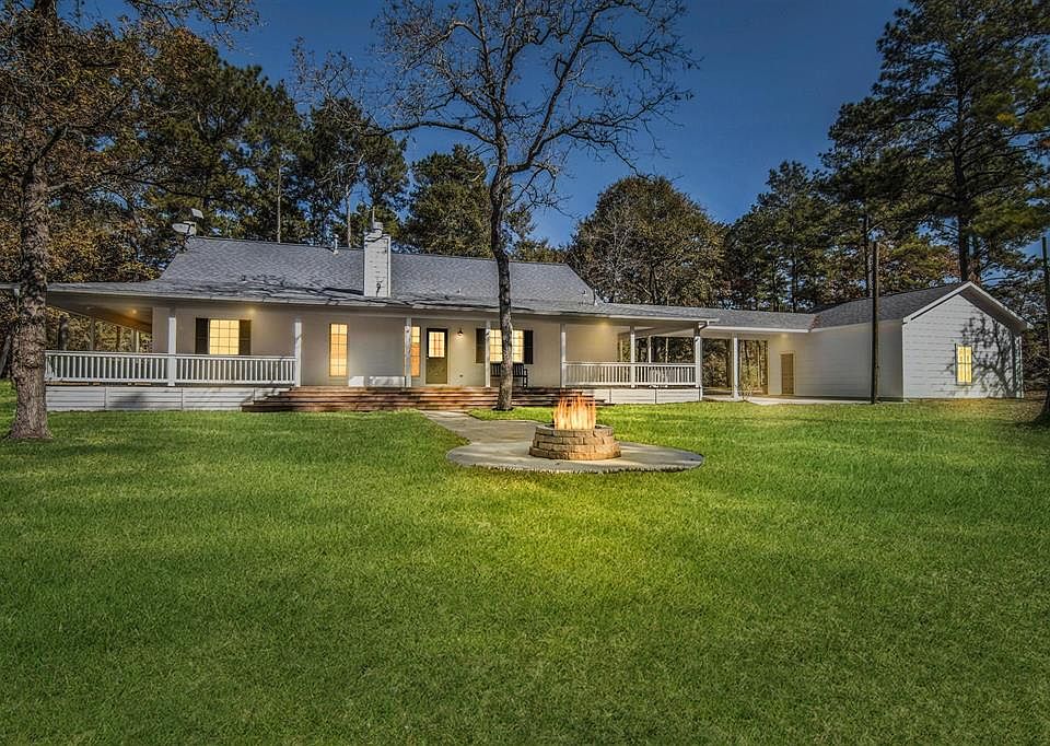 1st image of 19415 Indigo Lake Dr