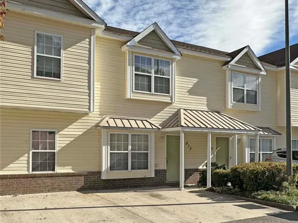 815 Skelton Way, Newport News, VA 23608