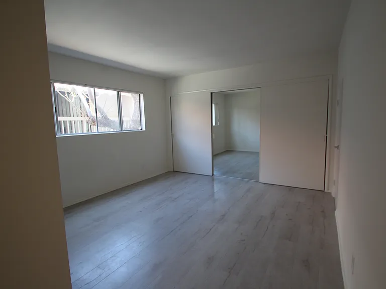 1724 Montana Ave #5 — Photo 12
