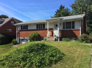 217 Westland Dr, Greensburg, PA 15601