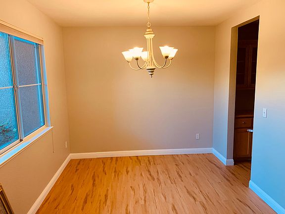 3rd image of 3745 Jasmine Cir #Pet