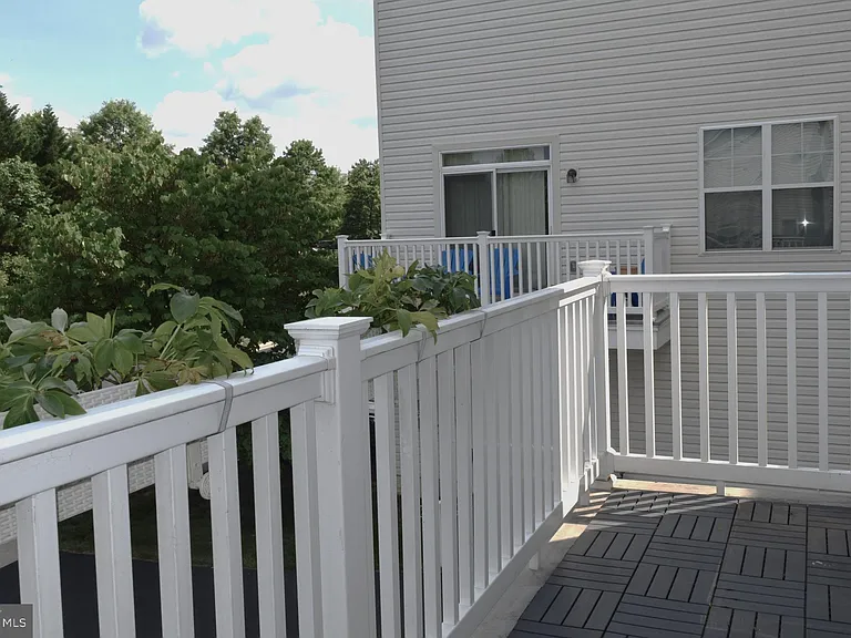 22447 Verde Gate Ter — Photo 21