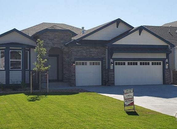 2nd image of 896 Shirttail Peak Ct