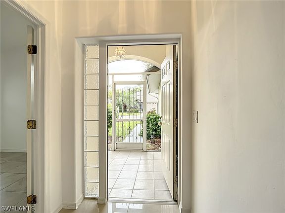 3rd image of 9143 Palm Island Cir