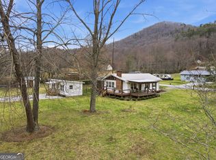 21 McIntosh Ln, Rabun Gap, GA 30568