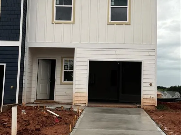 1354 Riverstone Rd #103, Jonesboro, GA 30238