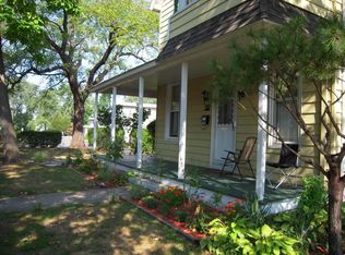 32 Chapel St, Milford, CT 06460