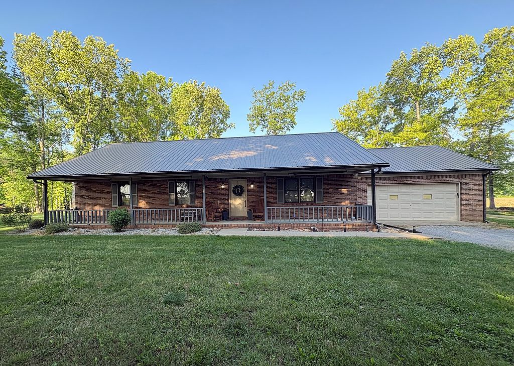 1925 Allen Rd - Property Image