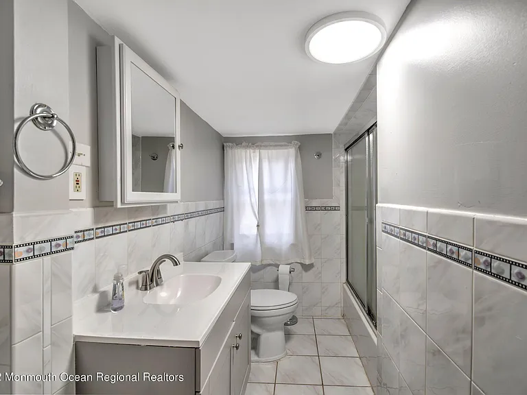 284 Millstone Rd — Photo 26