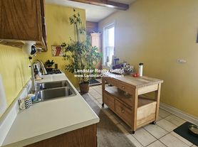 2127 W Leland Ave, Chicago, IL