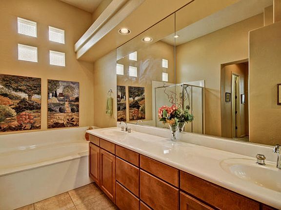5th image of 21553 N 77th Pl