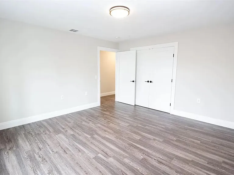 4810 Aschoff Pl #3C — Photo 5