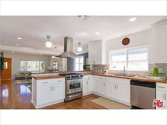5th image of 2623 Arvia St