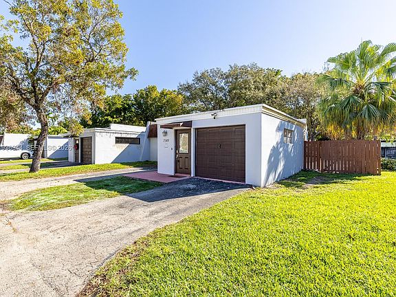 2nd image of 7349 Pine Valley Dr
