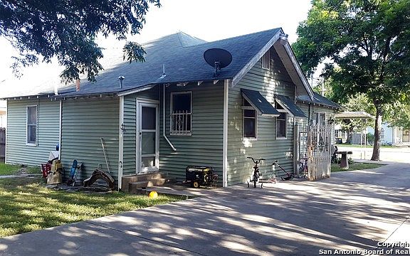 5th image of 2431 W Southcross Blvd
