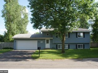 1501 Sugarloaf Trl, Minneapolis, MN 55444