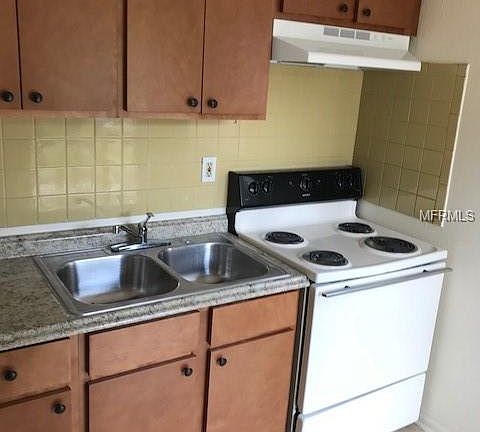 3rd image of 10118 N 14th St