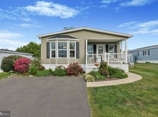 462 Running Brook Rd, North Wales, PA 19454