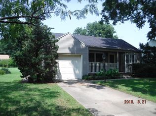 604 W Riley St, Independence, KS 67301