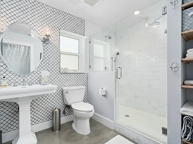 330 N Tessier Dr — Photo 21