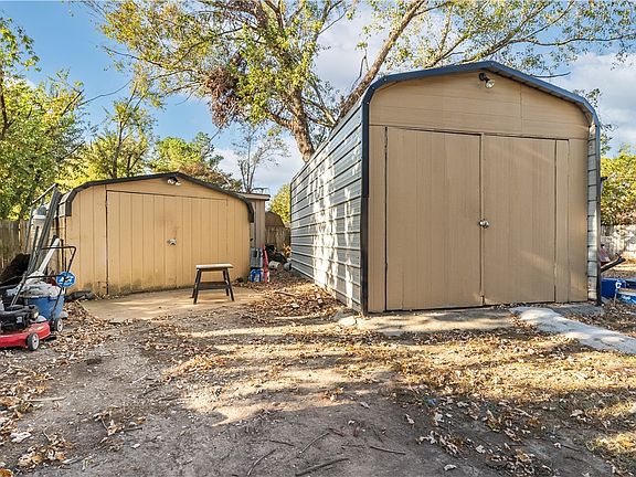 2nd image of 2508 Turtle Creek Dr