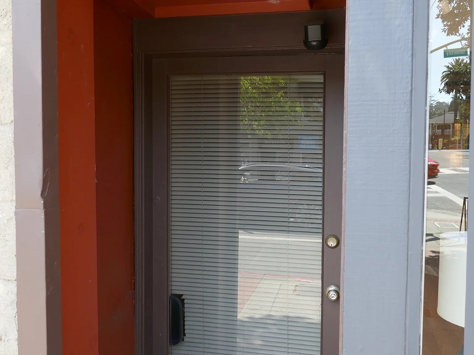 Studio, 1200 sqft, $3,850 — Photo 4