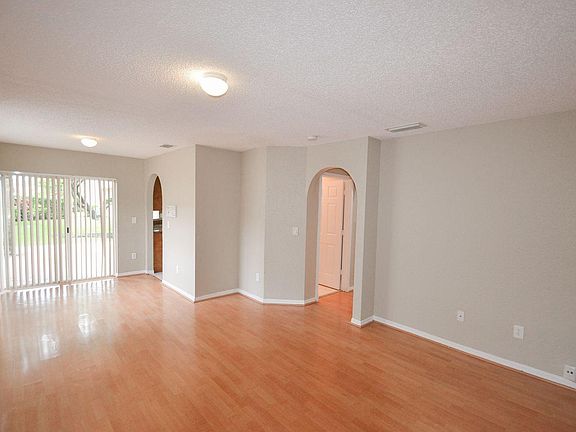 2nd image of 1634 SW 158th Ter #Bo2032357