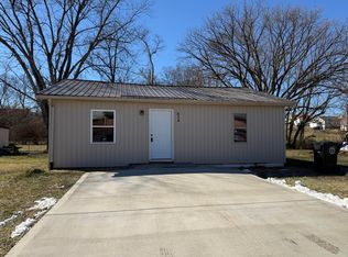 814 S Henry St, Morristown, TN 37813