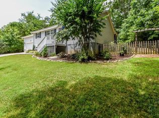 225 Liveoak Dr, Knoxville, TN 37920