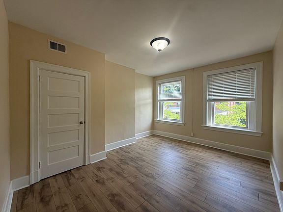 4th image of 3631 Liberty Ave APT 2